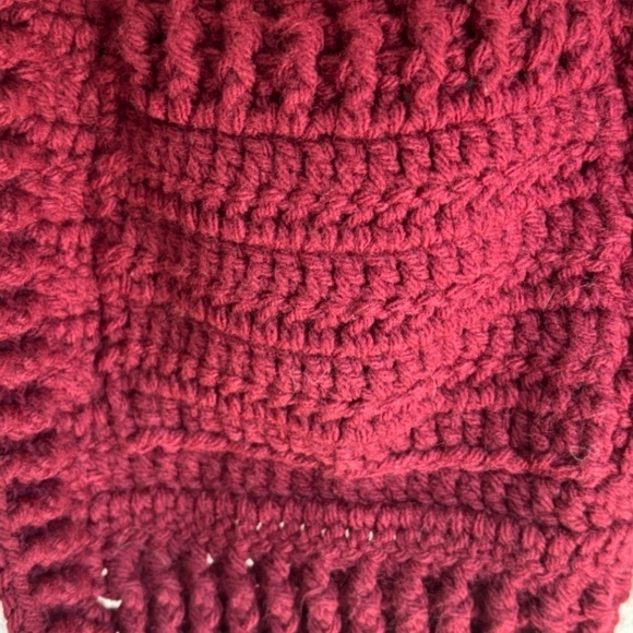 Hand knit burgundy open front cardigan with front pockets - Picture 8 of 8